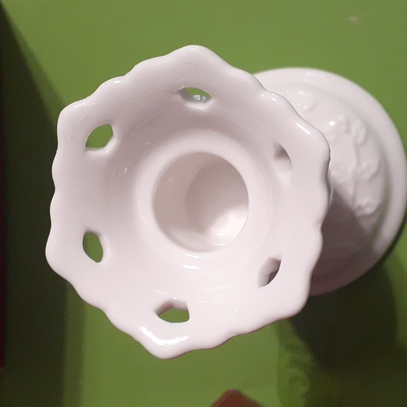 Nwt Mikasa Candleholder 5.5" I have 2 Candleholders sold separate - Picture 4 of 4